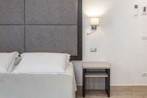 testata letto per hotel