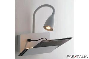 Applique con braccio flessibile ed entrata USB 2A