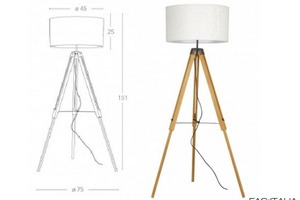 Lampada da pavimento su cavalletto in legno