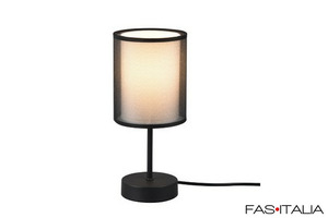 Lampada da tavolo con paralume in tessuto