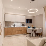 59 CIVITANOVA - Eternity Apartment DX-.jpg