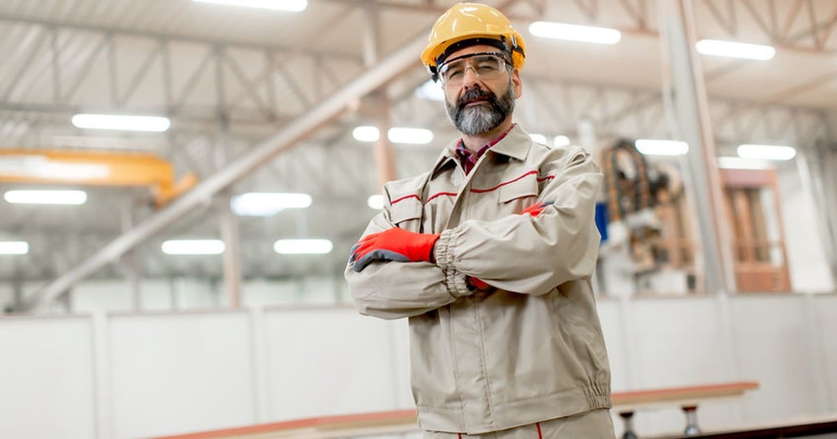 In che materiale sono prodotti i mobili? In che materiale sono prodotti i mobili?