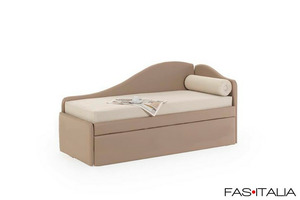 Dormeuse classica in ecopelle con letto estraibile